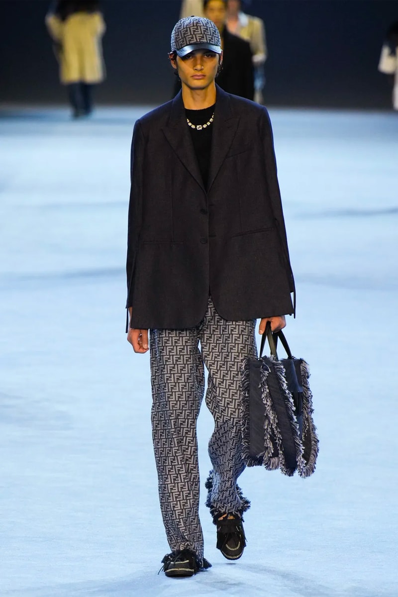 FENDI 2023年春夏メンズコレクション Fendi Frolics In Nature With the Soft Dappling of Light and Textures for SS23