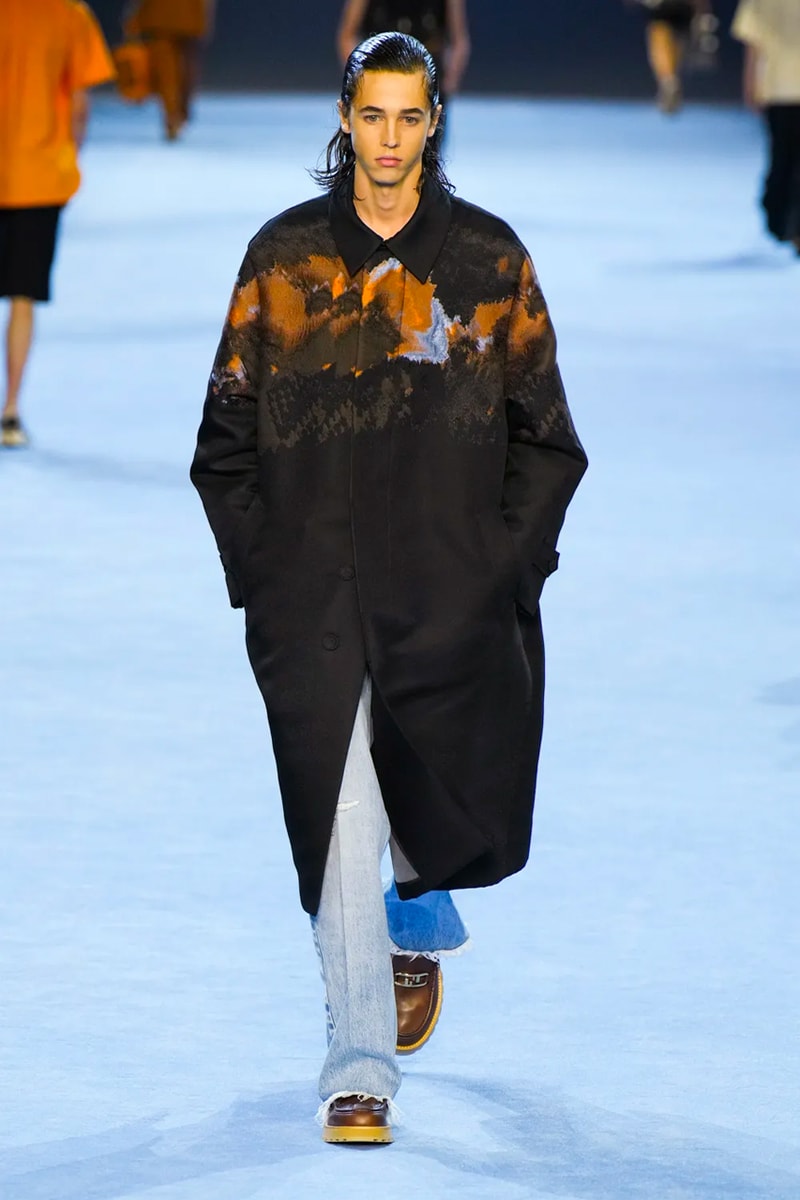 FENDI 2023年春夏メンズコレクション Fendi Frolics In Nature With the Soft Dappling of Light and Textures for SS23