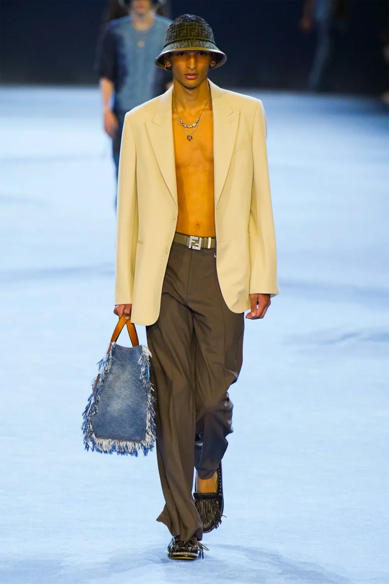 FENDI 2023年春夏メンズコレクション Fendi Frolics In Nature With the Soft Dappling of Light and Textures for SS23