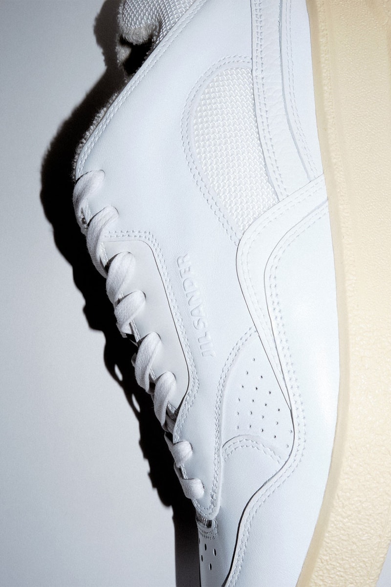ジルサンダーがバスケットボールシューズに着想した新作スニーカーを発売 jil sander unisex sneakers minimalist white mid low top release info