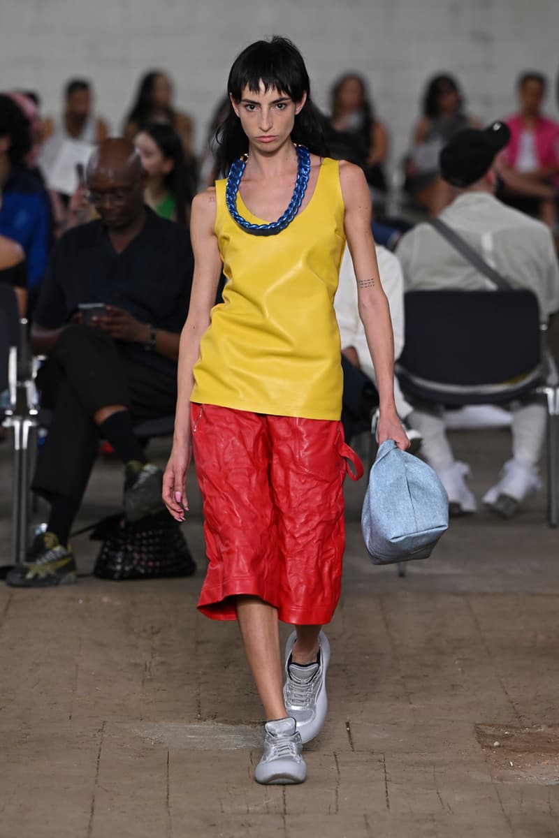 JW アンダーソン 2023年春夏メンズコレクション/リゾートウィメンズコレクション JW Anderson Spring Summer 2023 Runway Milan Fashion Week Jonathan Anderson Camp Kitsch Collection Rembrandt The Pitchfork Disney