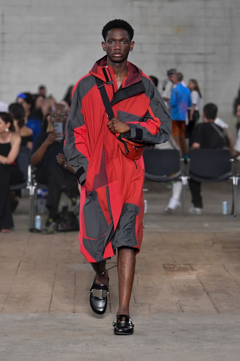 JW アンダーソン 2023年春夏メンズコレクション/リゾートウィメンズコレクション JW Anderson Spring Summer 2023 Runway Milan Fashion Week Jonathan Anderson Camp Kitsch Collection Rembrandt The Pitchfork Disney