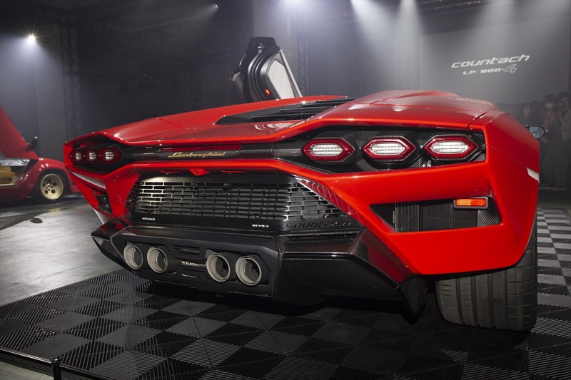 ランボルギーニがカウンタックLPI800-4の日本向けデリバリー車を初公開 lamborghini countach lpi800 4 announcement