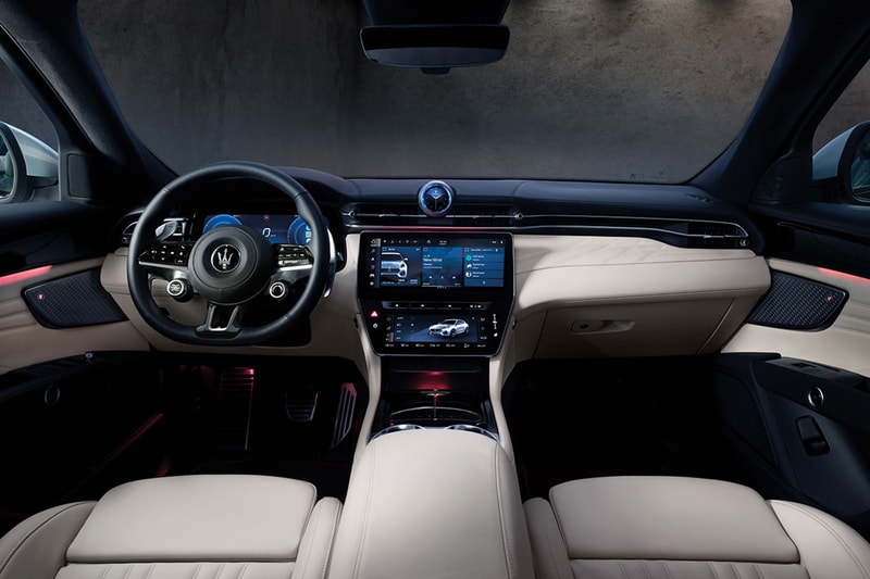マセラティ初の新型コンパクトSUV グレカーレが発売 maserati suv grecale order start info