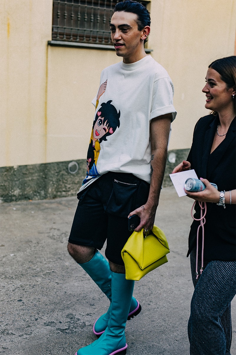 ストリートスタイル：2023年春夏ミラノ・ファッションウィーク・メンズ Milan Fashion Week SS23 Street Style Showcases the Most Vibrant Essentials for Summer spring/summer 2023 prada dolce & gabbanna jw anderson moschino versace fendi 