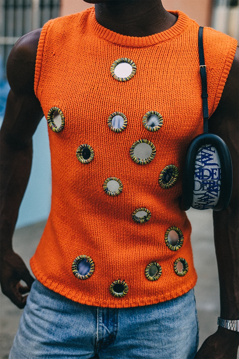 ストリートスタイル：2023年春夏ミラノ・ファッションウィーク・メンズ Milan Fashion Week SS23 Street Style Showcases the Most Vibrant Essentials for Summer spring/summer 2023 prada dolce & gabbanna jw anderson moschino versace fendi 