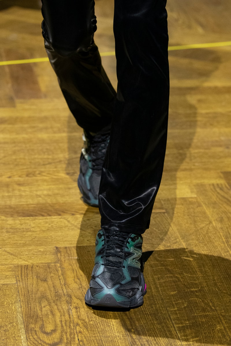 気鋭ブランド モワローラがニューバランスとのコラボフットウェアをお披露目 Mowalola New Balance 90/60 Release Info first look ss23 9060 collaboration date store list buying guide photos price