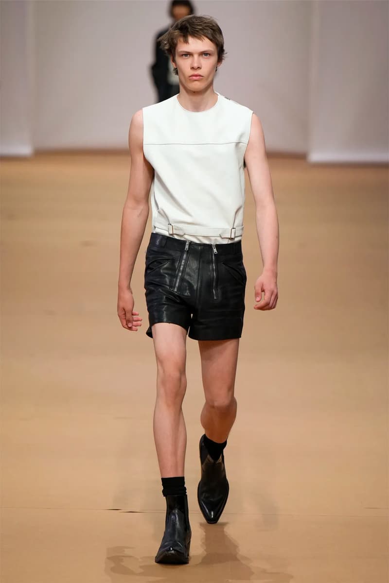 プラダ 2023年春夏メンズコレクション Prada Uomo Spring Summer 2023 SS23 Milan Fashion Week Runway "Prada Choices" Miuccia Prada Raf Simons Show Review Looks Jeff Goldblum rami malek Jung Jaehyun Sung Kang Win Metawin