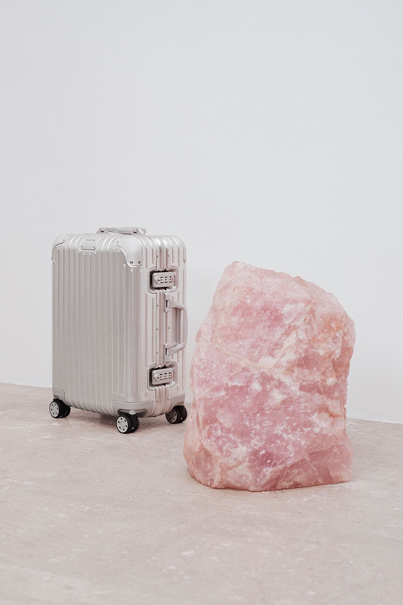 リモワからローズクオーツに着想を得た最新カプセルコレクションが登場 RIMOWA rose quartz collection new release 