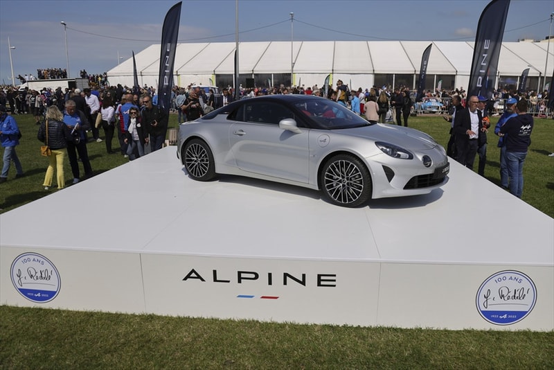 アルピーヌA110の限定車 A110 GT ジャン・レデレがワールドプレミア alpine a110 gt jean redele world premiere