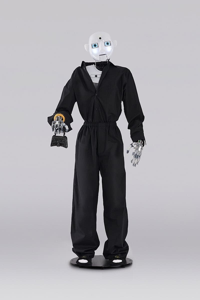 バレンシアガが地域限定の2022年七夕コレクションを発表 Balenciaga Tanabata Festival 2022 Special Series Campaign Demna Gvasalia Qixi Festival
