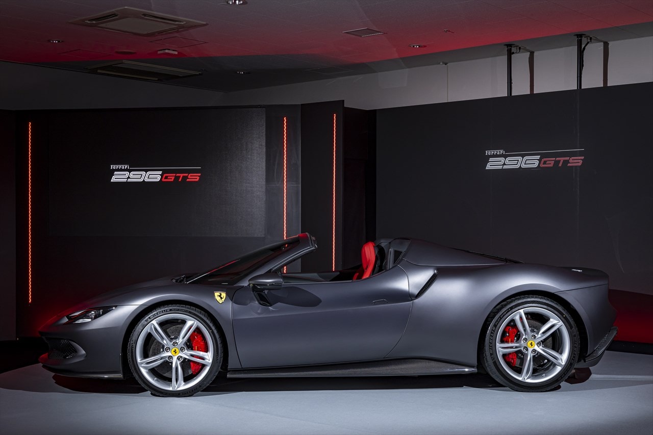 フェラーリが4年ぶりに開催した跳ね馬の祭典で新型296GTSをお披露目 ferrari 296gts Ferrari Racing Days 2022 announce