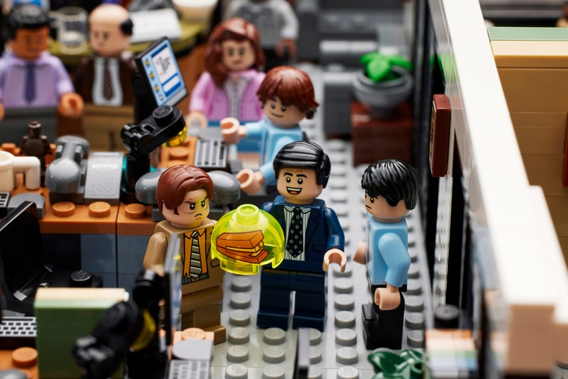 イギリス発のコメディ番組『ジ・オフィス』のドラマセットを忠実に再現したレゴ®が登場 LEGO Ideas The Office 21336 Release Date info store list buying guide photos price
