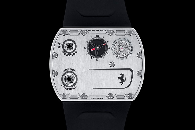 リシャール ミルの新作が世界最薄時計の称号を獲得 The 150-Piece Limited Edition Takes Two World Records With a Movement Thinner Than a Compact Disc