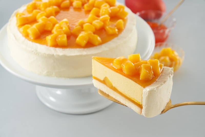 スターバックスから桃やマンゴーをたっぷり使った新作スイーツが登場 starbucks summer thrid sweets merchandise release info