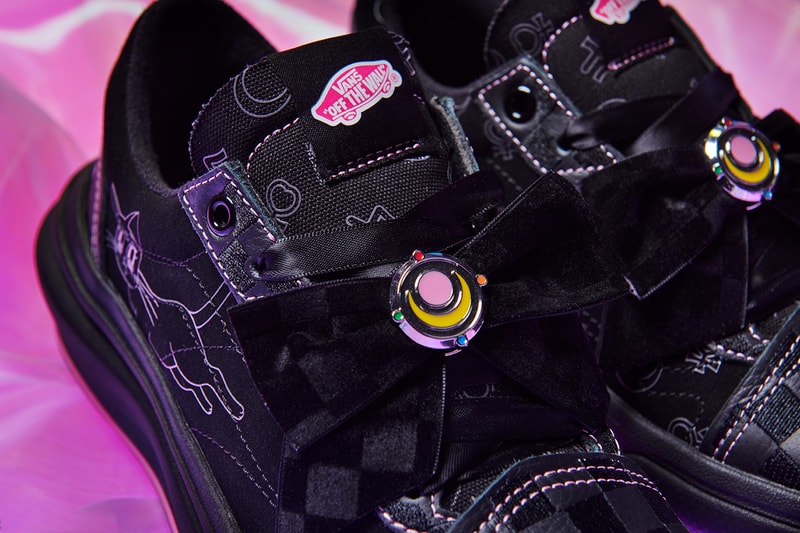 バンズから『美少女戦士セーラームーン』とのコラボスニーカー第2弾を発売 vans women sailor moon colllabo old skool overt cc release info