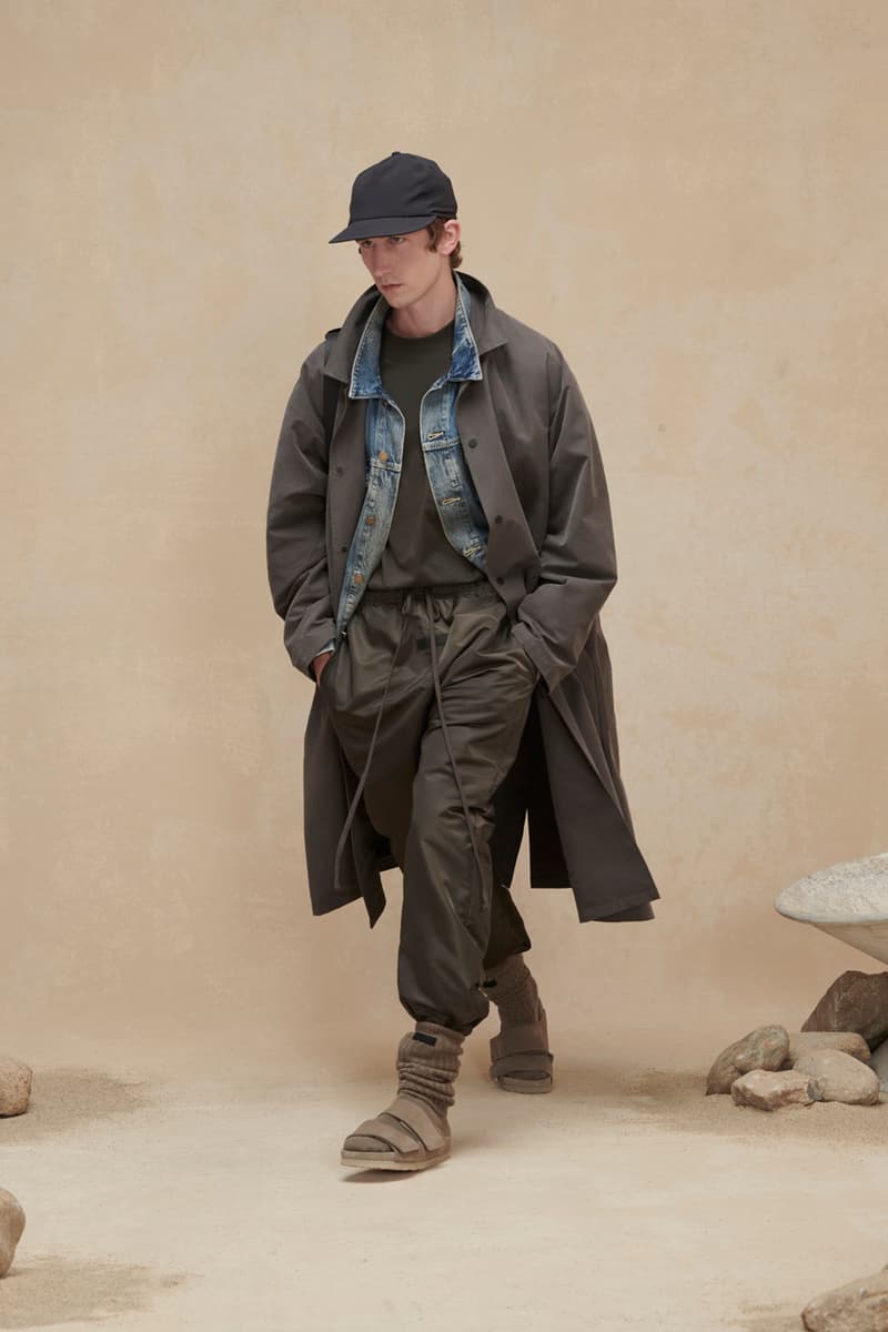 フィア オブ ゴッド 2022年秋コレクション Fear of God ESSENTIALS fall 2022 collection lookbook