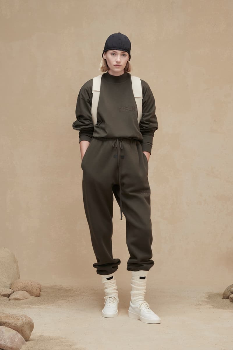 フィア オブ ゴッド 2022年秋コレクション Fear of God ESSENTIALS fall 2022 collection lookbook