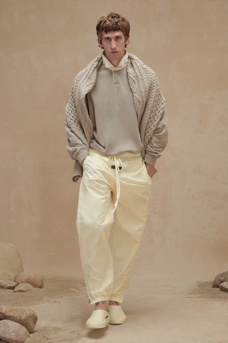フィア オブ ゴッド 2022年秋コレクション Fear of God ESSENTIALS fall 2022 collection lookbook