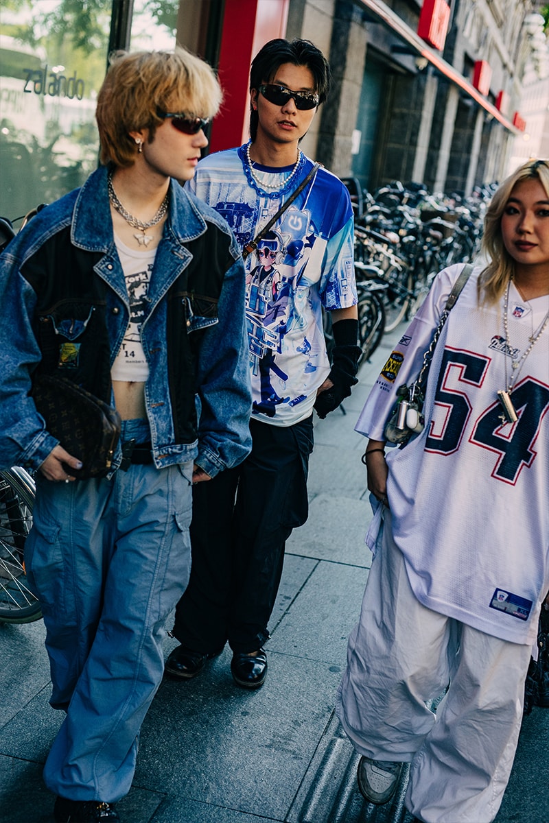 ストリートスタイル：2023年春夏コペンハーゲン・ファッションウィーク Copenhagen Spring/Summer 2023 Fashion Week Street Style ss23 ganni emma chamberlain berner kuhl ranra wood wood sunflower samsoe samsoe rotate