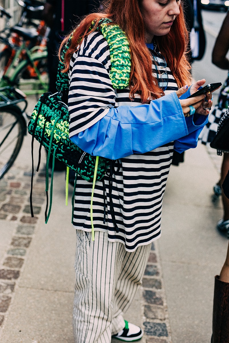 ストリートスタイル：2023年春夏コペンハーゲン・ファッションウィーク Copenhagen Spring/Summer 2023 Fashion Week Street Style ss23 ganni emma chamberlain berner kuhl ranra wood wood sunflower samsoe samsoe rotate