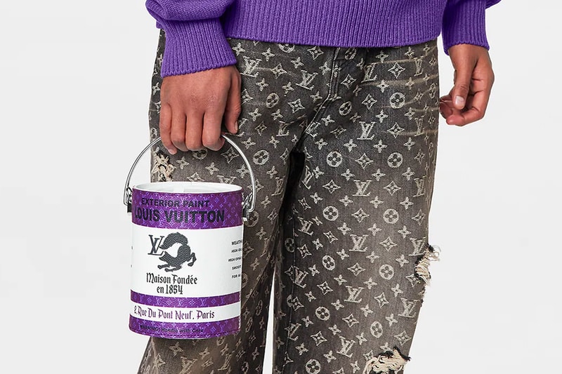 ルイ・ヴィトンのペイント カン バッグから新色 パープルが登場 Louis Vuitton's Paint Can Bag Arrives in Virgil Abloh's Signature Purple Palette lv maison fonde 8 rue due pont neuf streetwear paris french luxury lvmh