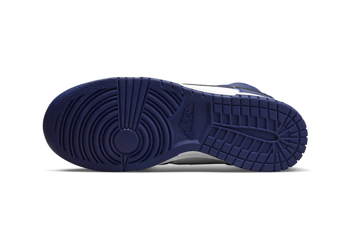 ナイキからアンブッシュとのコラボモデルに着想した新作ダンクが登場 Nike Dunk High Draws Inspiration From Ambush's Deep Royal Blue Release DD1869-400 yoon shoes swoosh