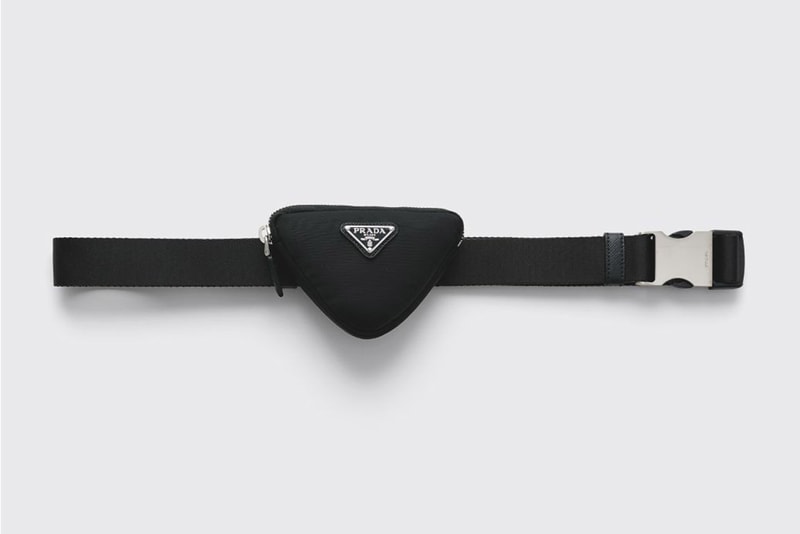 プラダから三角形のミニポーチ付きベルトが登場 Prada's Re-Nylon Pouch Belt Combines Form and Function