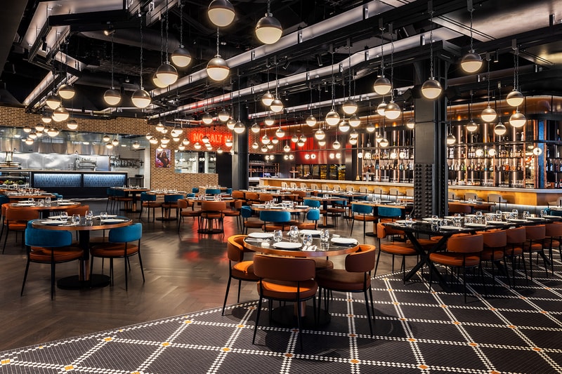 NY マンハッタンのミートパッキング地区に新しくオープンしたステーキハウス ヌスレットを拝見 Salt Bae Nusr-Et Steakhouse New York Meatpacking Restaurant Inside Look