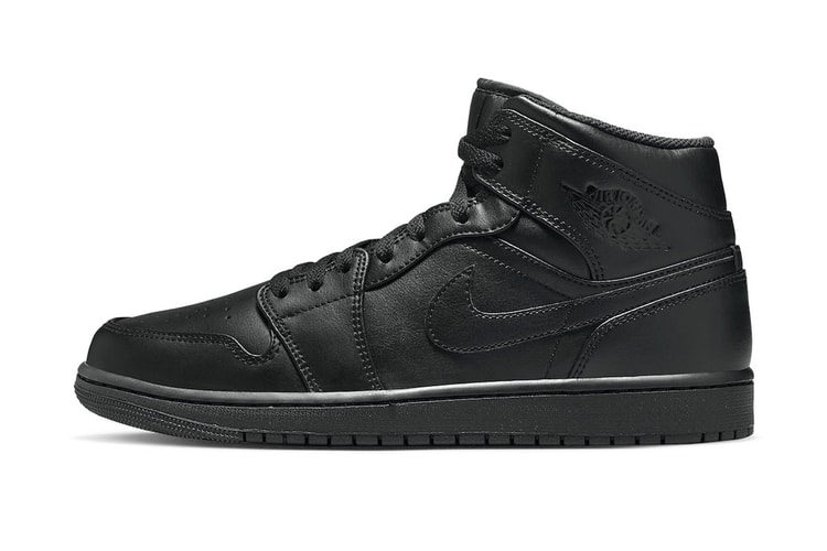 オールブラック仕様の Air Jordan 1 “Triple Black” が登場