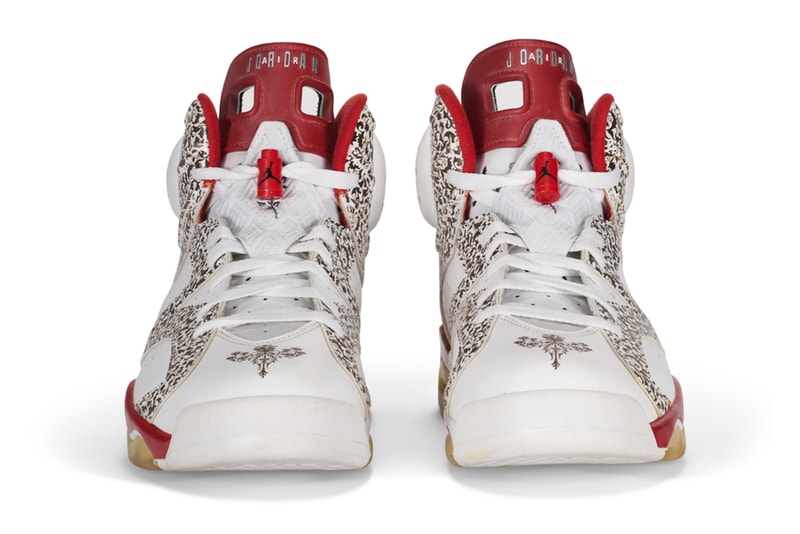 カニエ・ウェストの手掛けた幻の1足 エアジョーダン6 “ドンダ・ウェスト” がオークションに出品 air jordan 6 donda west auction christie's kanye ye red white floral