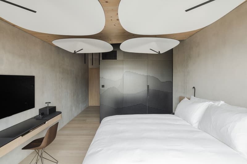 オーデマ・ピゲがスイスに初のラグジュアリーホテルをオープン audemars piguet hotel business des horlogers de france BIG CCHE 1857 watch emmanuel renaut opening info