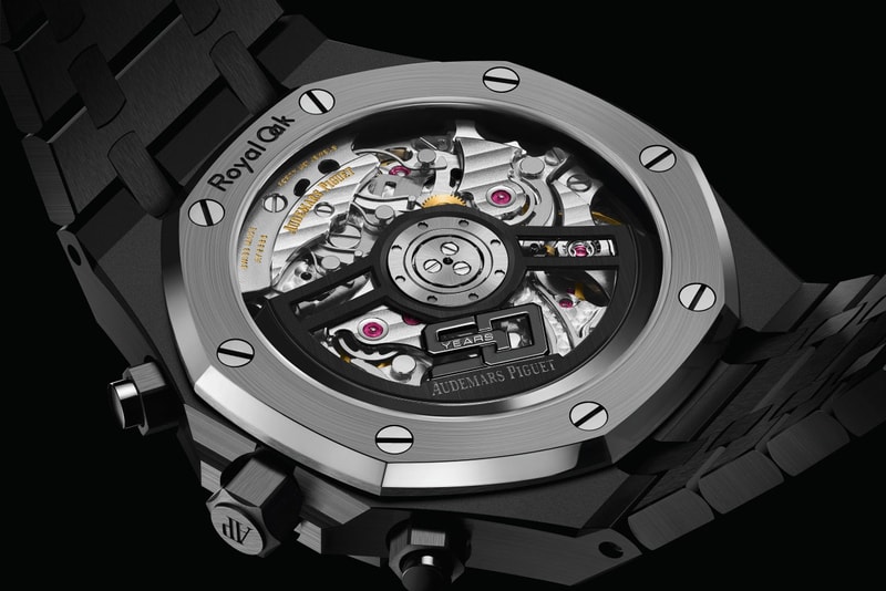 スイスの高級時計 オーデマ・ピゲがロイヤル・オークの新作を3本発表 US Customers Get The Exclusive On Limited Edition Royal Oak Titanium Flying Tourbillon And White Gold Selfwinding During September