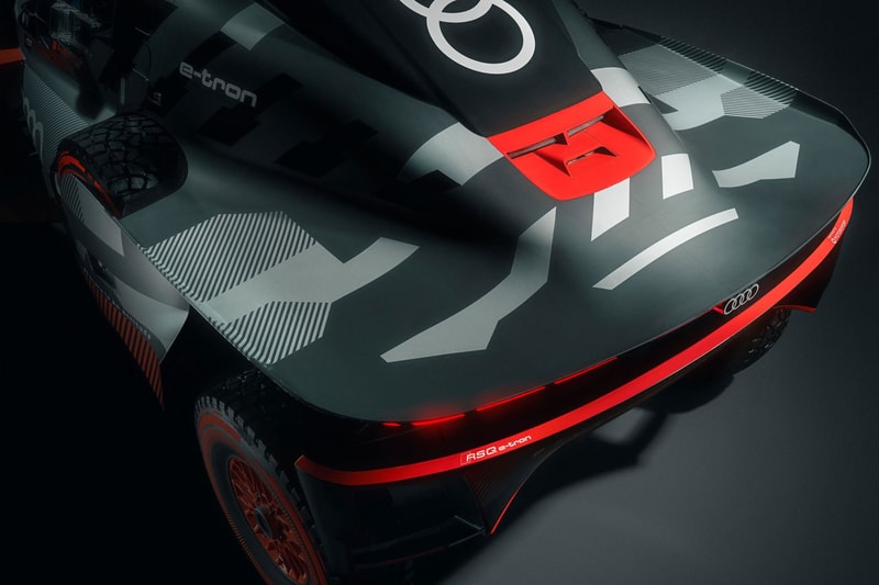 独 アウディが 2023年仕様の新型ラリーカー RS Q e-tron E2 を発表　Audi Rs e tron e2 rally car morroco rally dakar rally 2023 new body wider cockpit hood weight reduction images info 