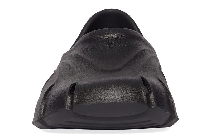 balenciaga clog