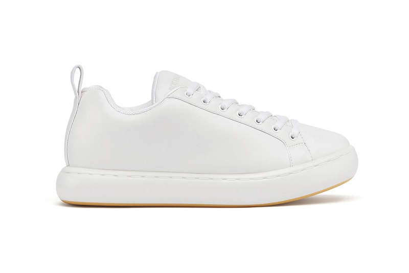 ボッテガ・ヴェネタから2022年冬シーズンの新作ピロースニーカーが発売 Bottega Veneta 2022 winter PILLOW SNEAKER release info Matthieu Blazy 