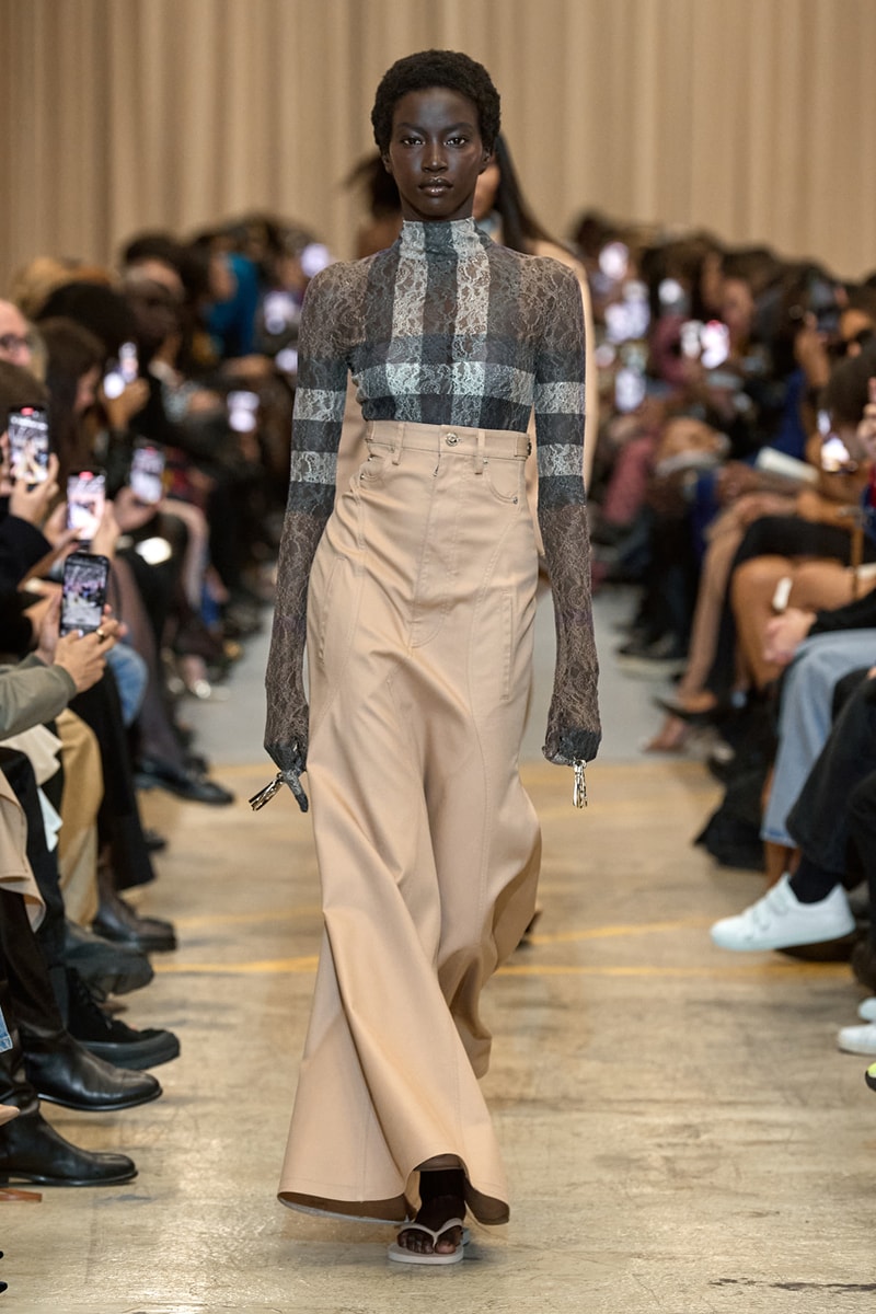 バーバリー Burberry 2023年春夏コレクション