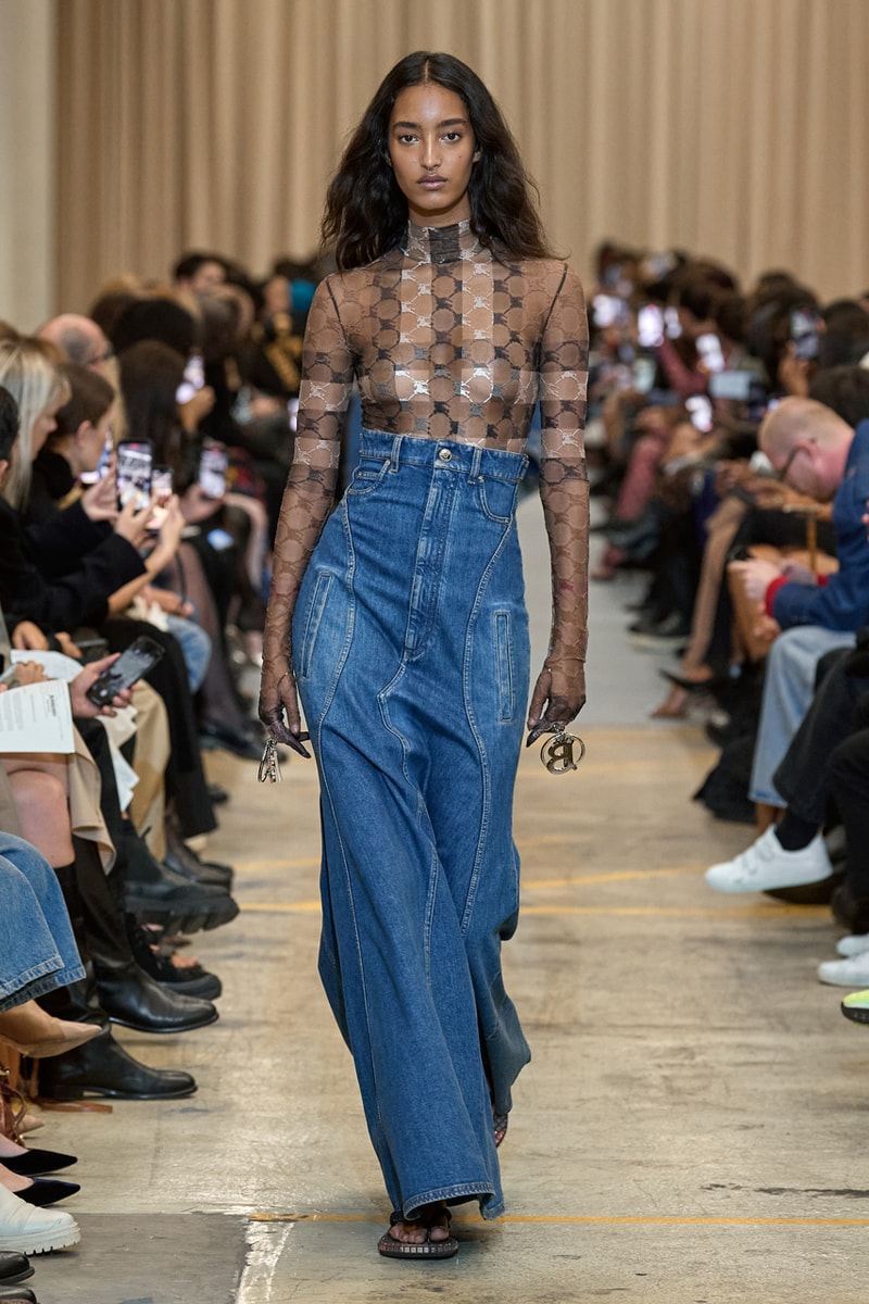 バーバリー Burberry 2023年春夏コレクション