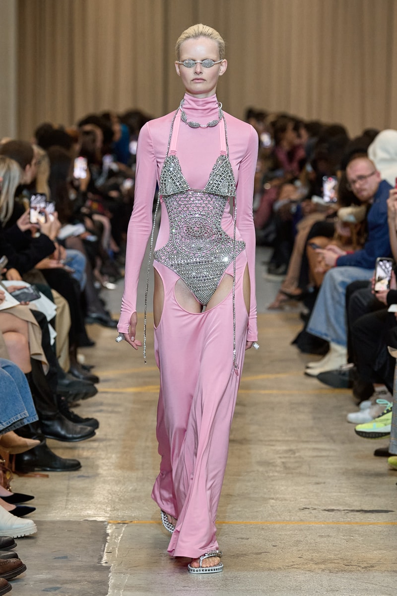 バーバリー Burberry 2023年春夏コレクション