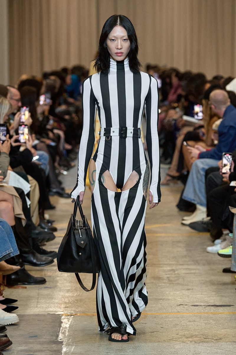 バーバリー Burberry 2023年春夏コレクション