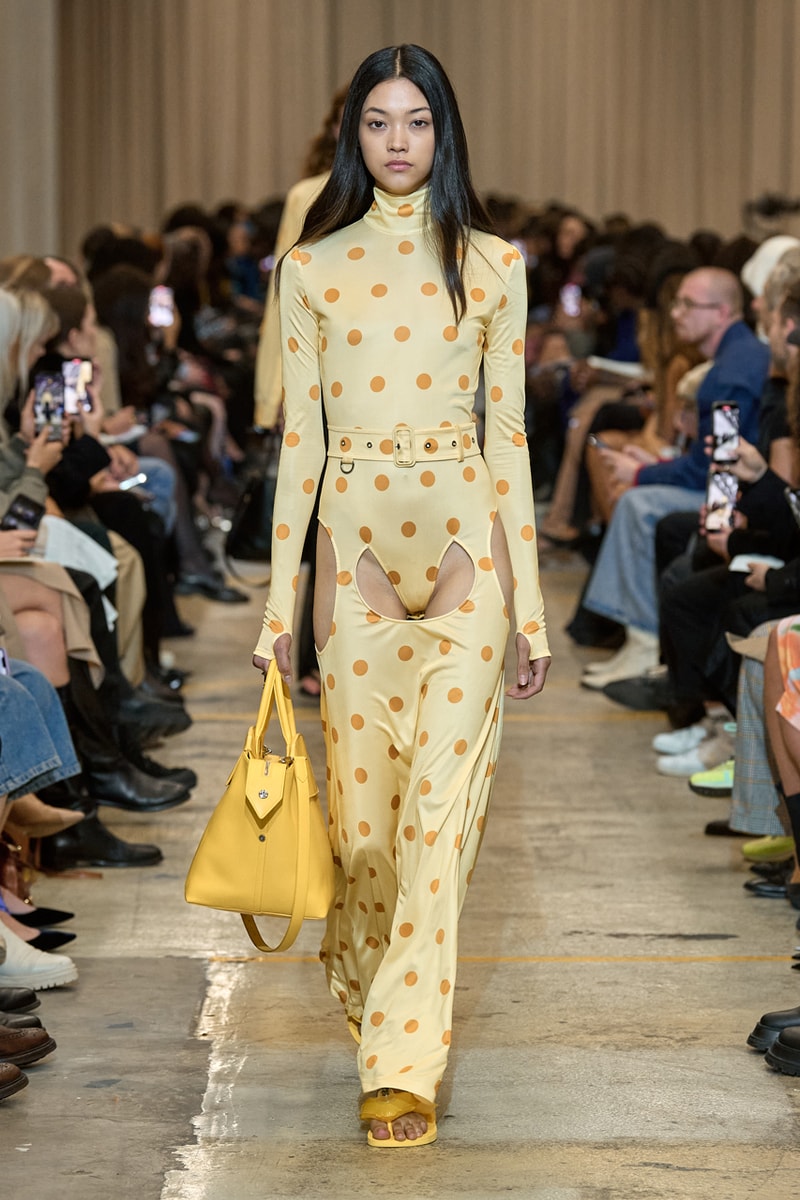 バーバリー Burberry 2023年春夏コレクション