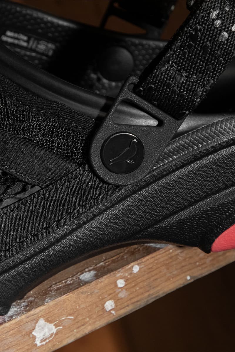 クロックス x ステイプルのコラボ第2弾に伝説の伝書鳩をトリビュートしたアイテムがリリース Crocs Joins Forces With STAPLE for Second Homing Pigeon Collab streetwear jeff staple jeffstaple clogs varsity jacket condom jibbitz lighter 