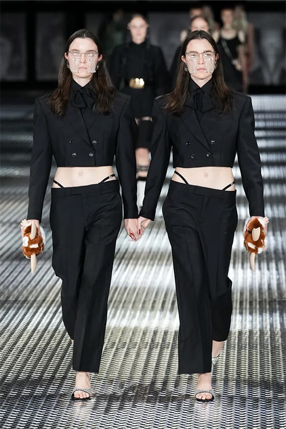 グッチ Gucci Milan Fashion Week SS23 Spring Summer 2023 Show Runway alessandro michele Womenswear Collection First Look Images