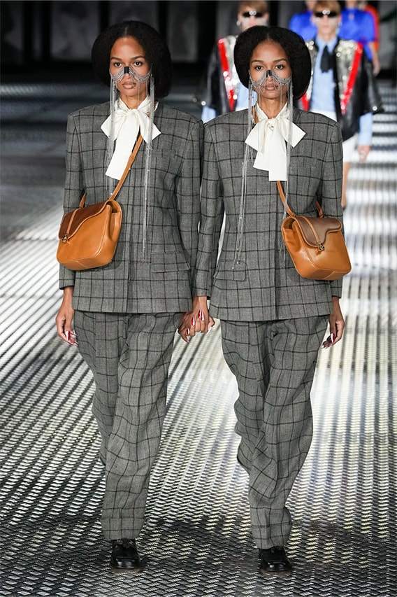 グッチ Gucci Milan Fashion Week SS23 Spring Summer 2023 Show Runway alessandro michele Womenswear Collection First Look Images