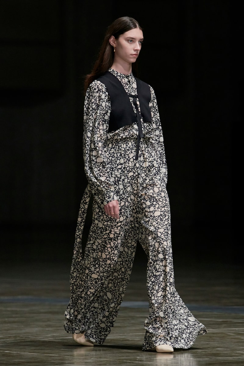 ハイク2023年春夏コレクション HYKE 2023 spring summer collection look HIDEAKI YOSHIHARA YUKIKO ODE