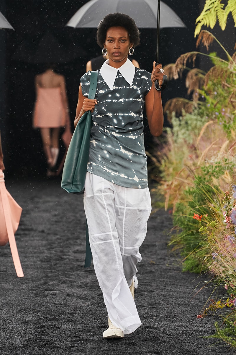 ジル・サンダー  Jil Sander 2023年春夏コレクション 