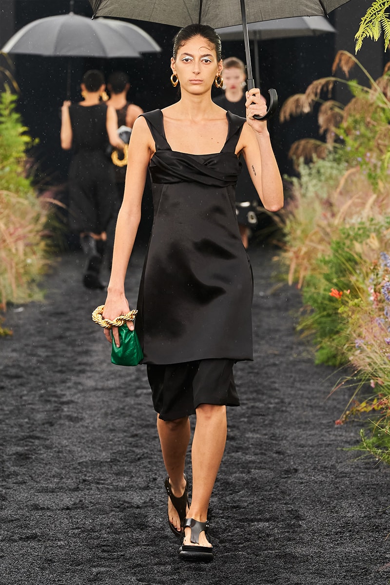 ジル・サンダー  Jil Sander 2023年春夏コレクション 