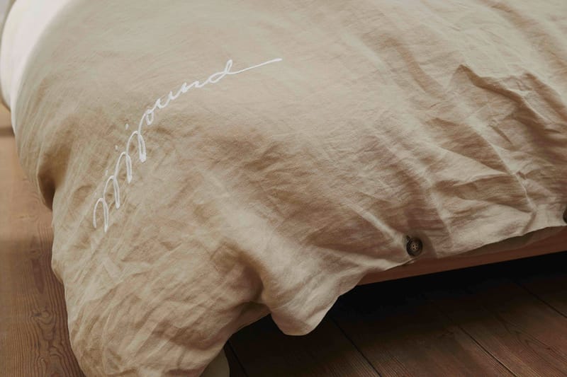 JJJJound x Tekla Fabrics によるコラボコレクションがついに発売