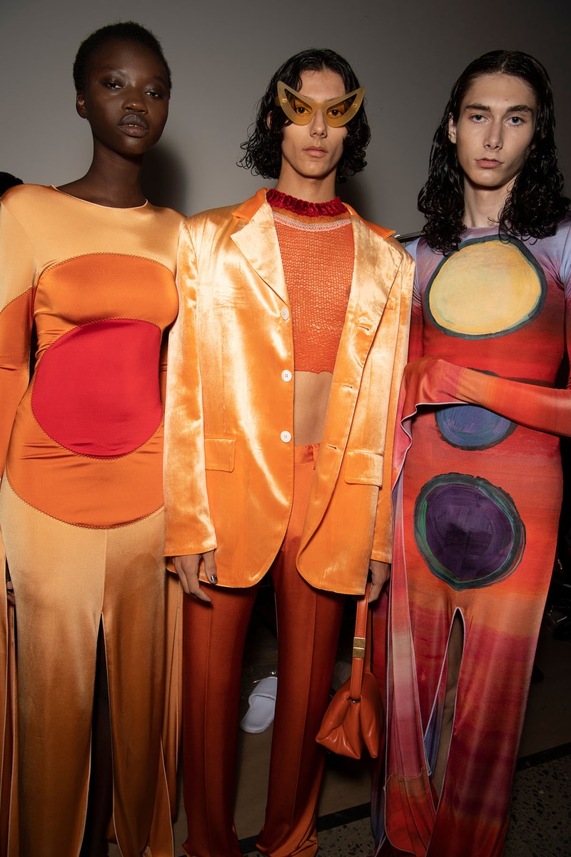 日没をイメージした マルニ 2023年春夏コレクションをプレイバック marni spring summer 2023 collection sunset runway new york fashion week info
