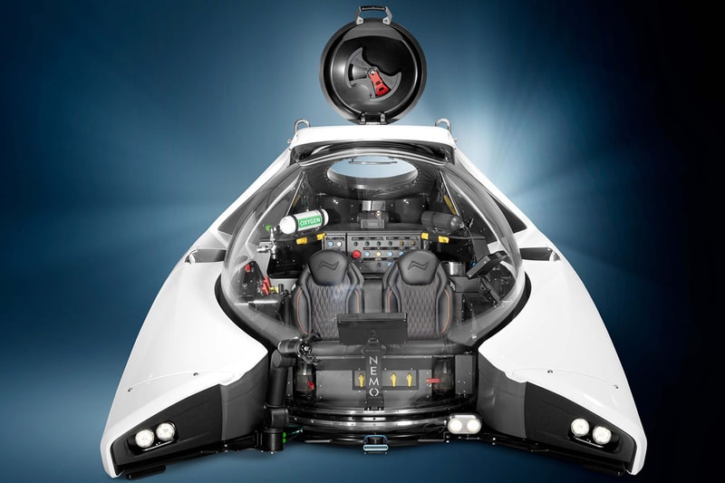 水面下100メートルまで潜れる2シーター潜水艦 NEMO をチェック Check out NEMO two-seater submarine that can dive up to 100 meters below the surface